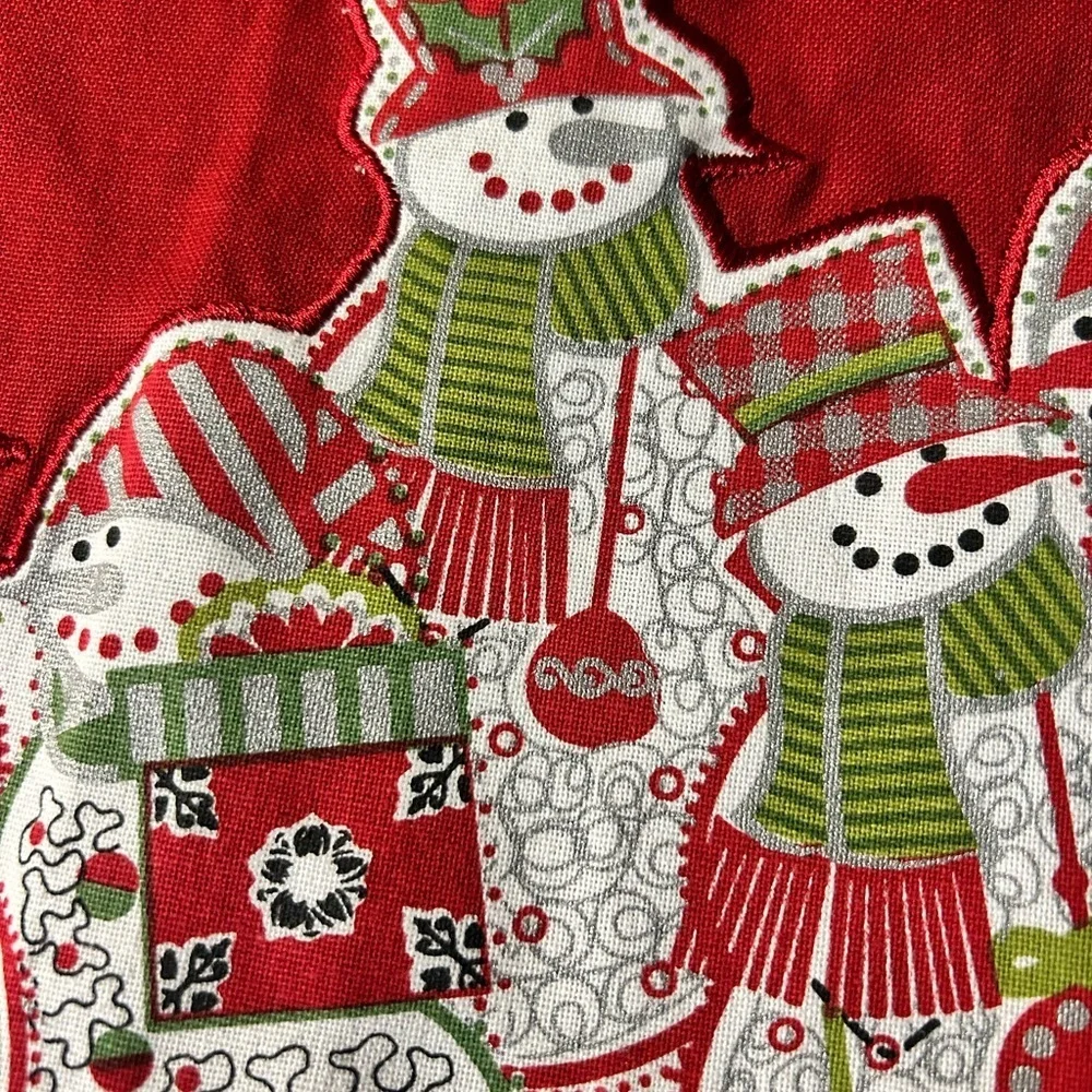 Pier 1 Holiday Red Apron with Snowman Design. NWT